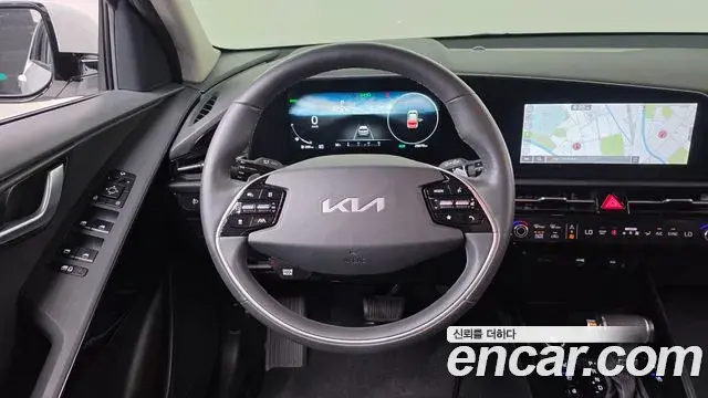 Kia Niro 2022 — Photo 2/35