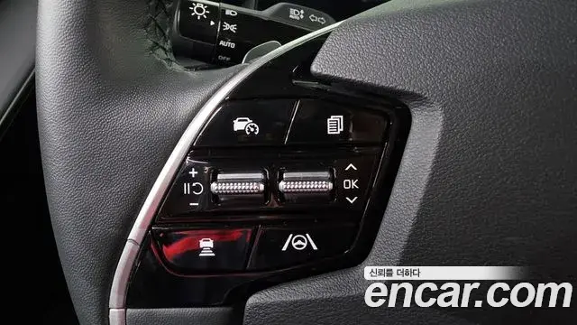Kia Niro 2022 — Photo 30/35