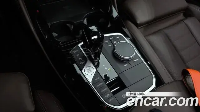 BMW X4 2025 — Фото 9/20