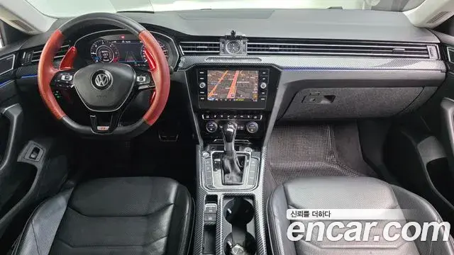 Volkswagen Arteon 2019 — Şəkil 20/38