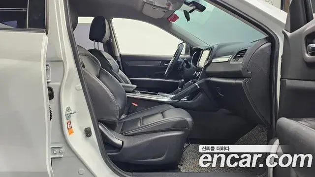 Renault Samsung QM6 2021 — ფოტო 28/32