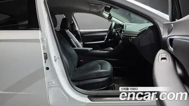 Hyundai Sonata 2020 — Фото 11/20