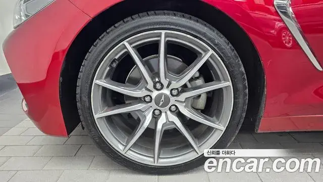Genesis G70 2019 — ფოტო 9/36