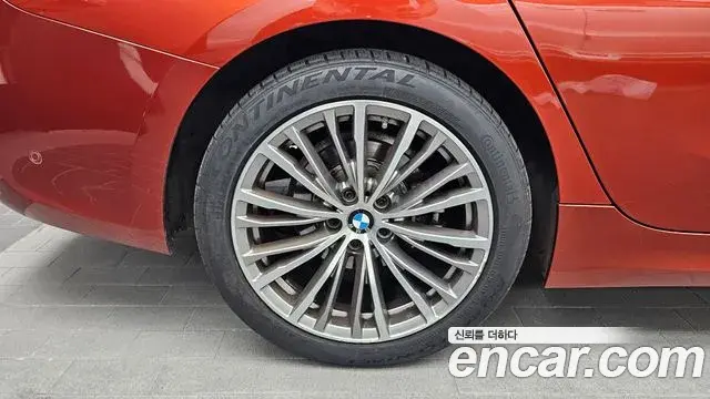 BMW 3 Series 2020 — Фото 4/20