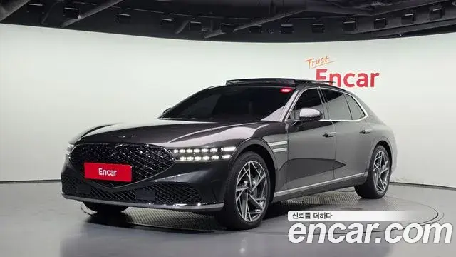 Genesis G90 2022 — Фото 1/20
