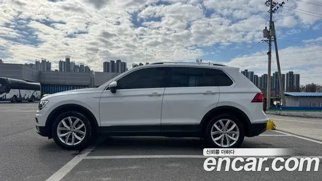 Volkswagen Tiguan 2020 — Şəkil 19/19