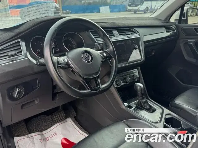 Volkswagen Tiguan 2020 — Şəkil 18/19