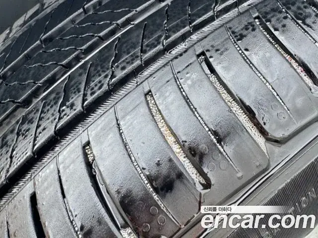Volkswagen Tiguan 2020 — Şəkil 16/19
