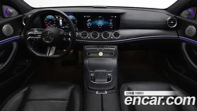 Mercedes-Benz E-Class 2022 — Фото 13/20