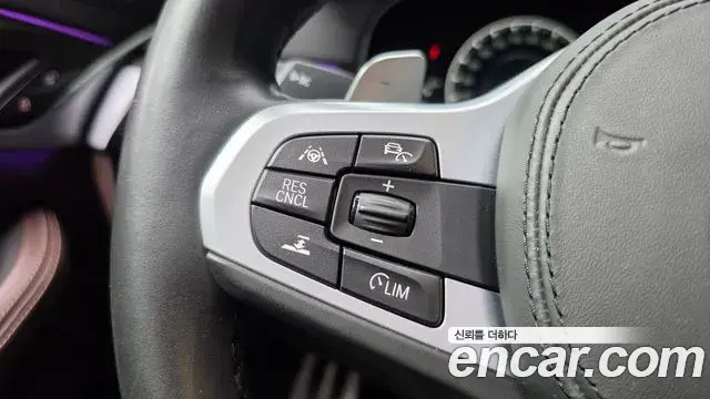 BMW 5 Series 2019 — Фото 16/20