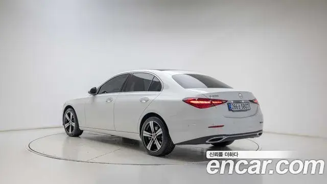 Mercedes-Benz C-Class 2026 — Фото 2/20