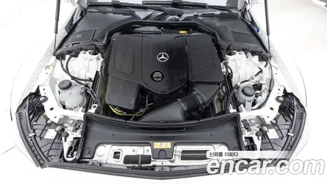 Mercedes-Benz C-Class 2026 — Фото 19/20