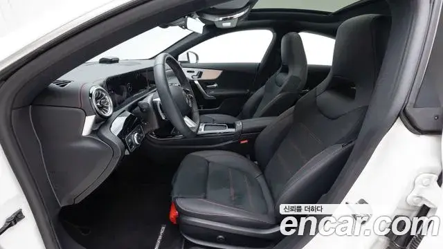 Mercedes-Benz CLA-Class 2026 — Фото 14/20
