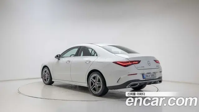 Mercedes-Benz CLA-Class 2026 — Фото 2/20