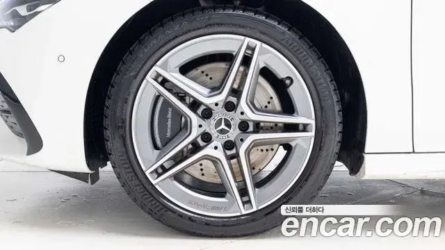 Mercedes-Benz CLA-Class 2026 — Фото 4/20