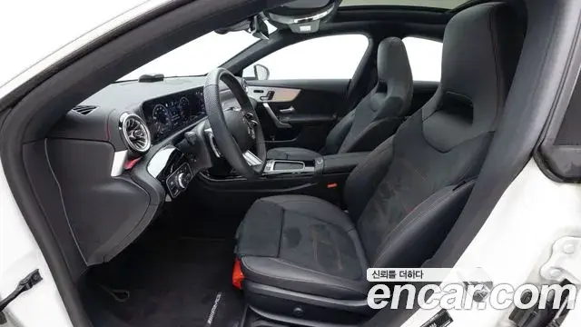 Mercedes-Benz CLA-Class 2026 — Фото 11/20
