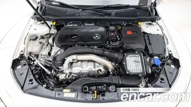 Mercedes-Benz CLA-Class 2026 — Фото 17/20