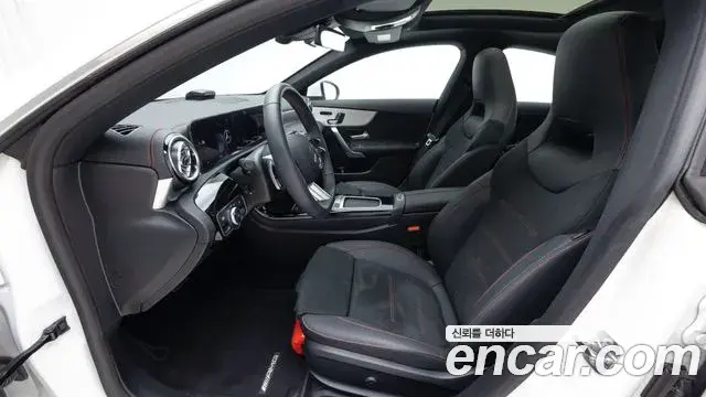Mercedes-Benz CLA-Class 2026 — Фото 12/20