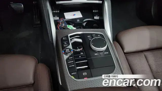 BMW 4 Series 2025 — Фото 9/20