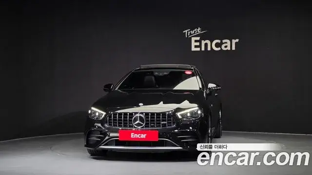 Mercedes-Benz E-Class 2021 — Фото 3/20