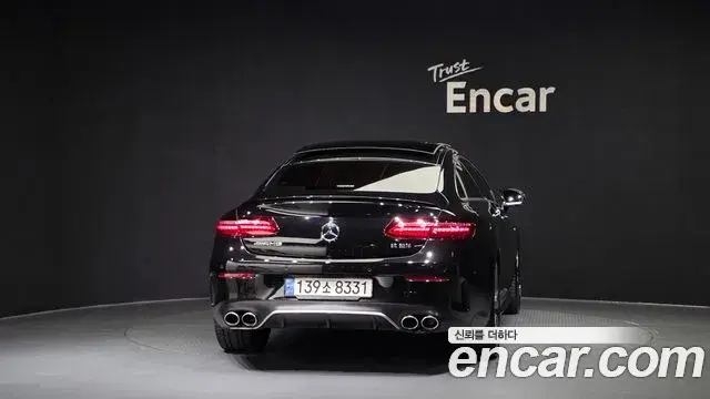 Mercedes-Benz E-Class 2021 — Фото 4/20