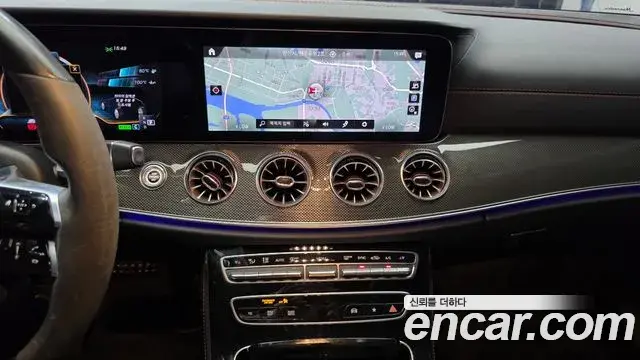 Mercedes-Benz E-Class 2021 — Фото 12/20