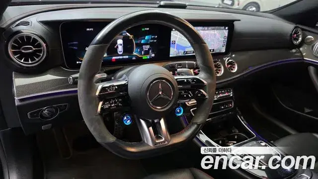 Mercedes-Benz E-Class 2021 — Фото 13/20