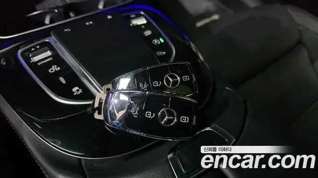 Mercedes-Benz E-Class 2021 — Фото 15/20