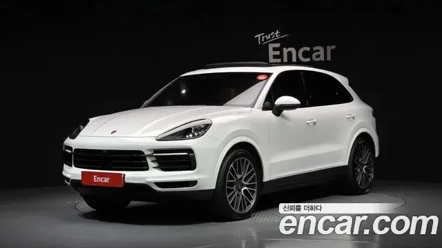 Porsche Cayenne 2023 — Фото 1/20