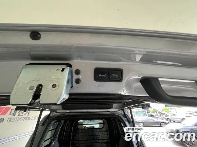 Hyundai Staria 2022 — Photo 20/20