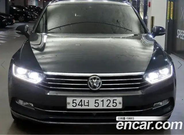 Volkswagen Passat GT 2018 — Фото 1/20