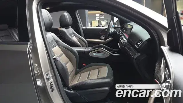 Mercedes-Benz GLE-Class 2023 — Фото 11/20