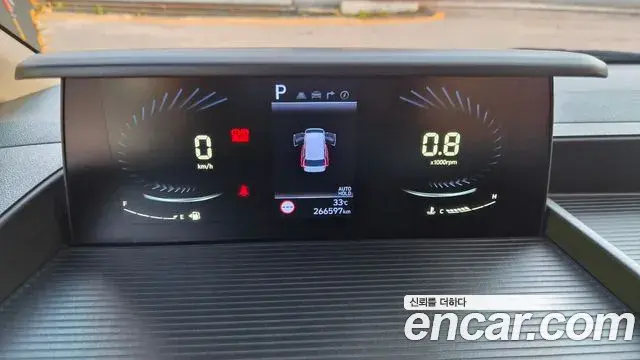 Hyundai Staria 2023 — Фото 9/20