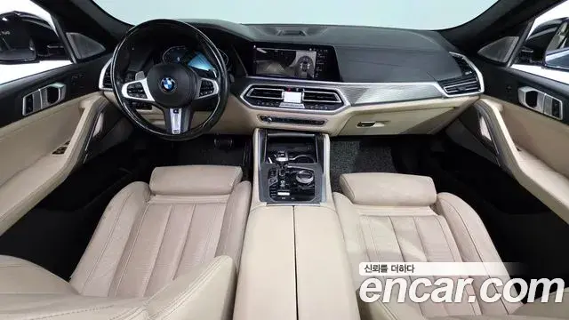 BMW X6 2021 — Фото 7/20