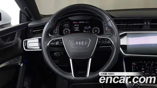 Audi A7 2021 — Фото 13/20