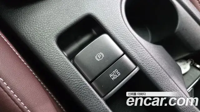Kia Seltos 2020 — Şəkil 16/31
