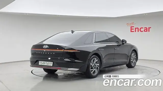 Hyundai Grandeur 2023 — Фото 2/20