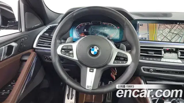 BMW X6 2021 — Фото 14/20