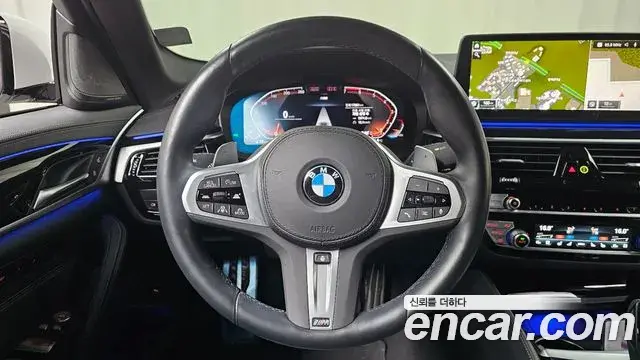 BMW 5 Series 2023 — Фото 13/20