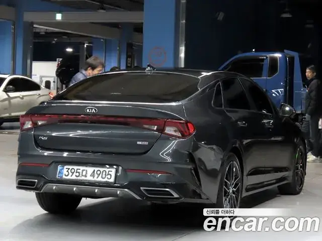 Kia K5 2020 — ფოტო 16/20