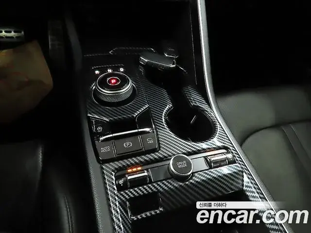 Kia K5 2020 — ფოტო 9/20