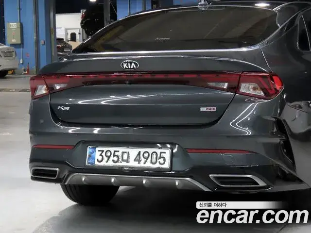 Kia K5 2020 — ფოტო 19/20
