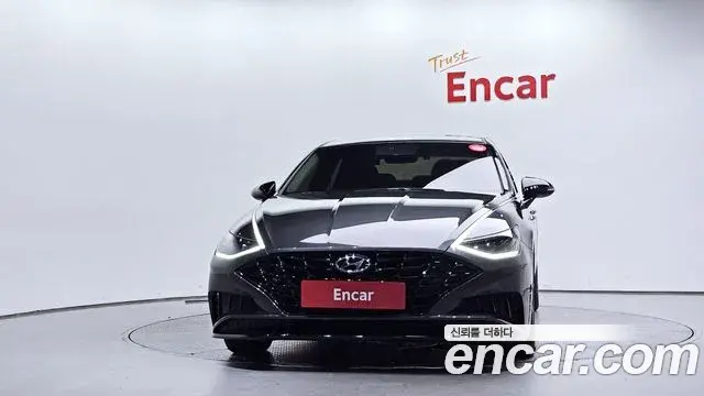 Hyundai Sonata 2021 — Фото 3/20