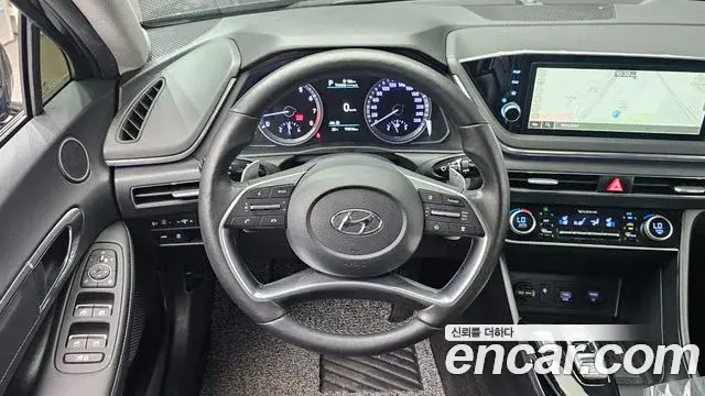 Hyundai Sonata 2021 — Фото 13/20