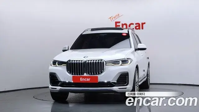 BMW X7 2020 — Фото 3/20