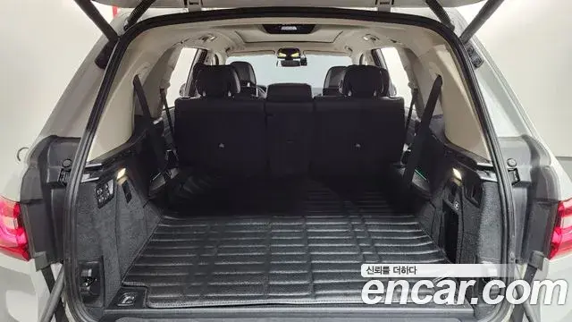 BMW X7 2020 — Фото 20/20