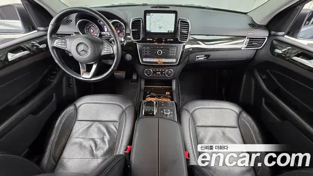 Mercedes-Benz GLS-Class 2018 — Фото 7/20