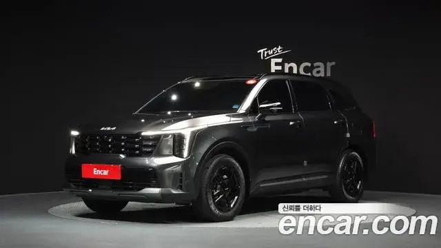 Kia Sorento 2024 — Photo 2/35