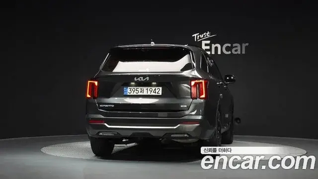 Kia Sorento 2024 — Photo 7/35