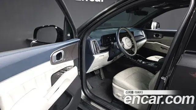 Kia Sorento 2024 — Photo 30/35